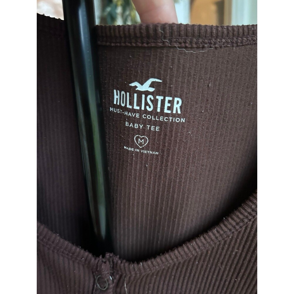Hollister Crop Top Brown Ribbed size Medium - Picture 4 of 4
